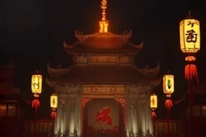 深海回声自然纪录片封面，声呐图与鲸群轨迹重叠